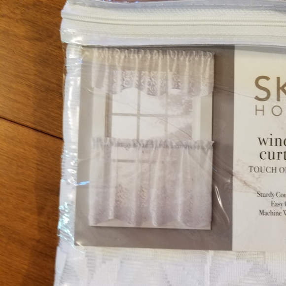 NWT SKL Home Window Curtain Valance - Picture 5 of 10